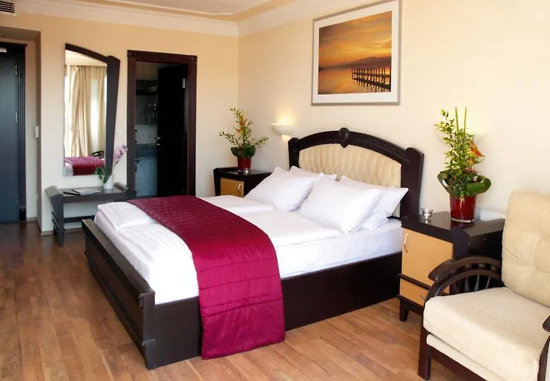 Hotel Atlas Muenchen 4*, München Duitsland